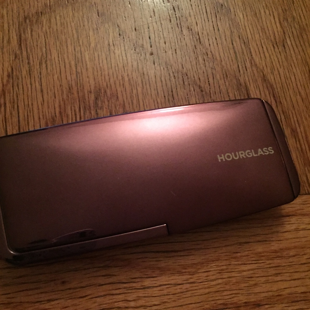 Hourglass Ambient Lighting Palette